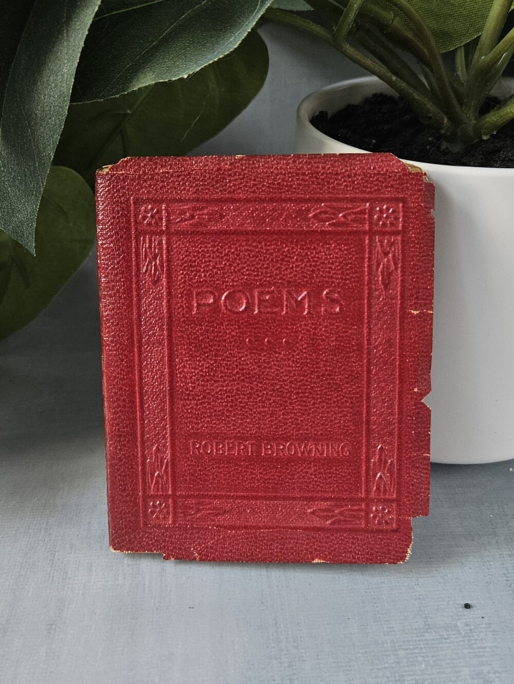 Vintage Little red Leather Library 1920's, Poems by Robert Browning a series of